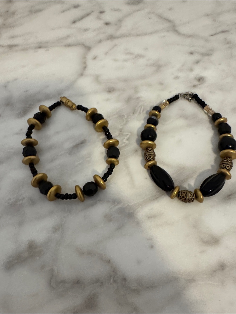 Black and Gold Beaded Women’s Bracelet Set